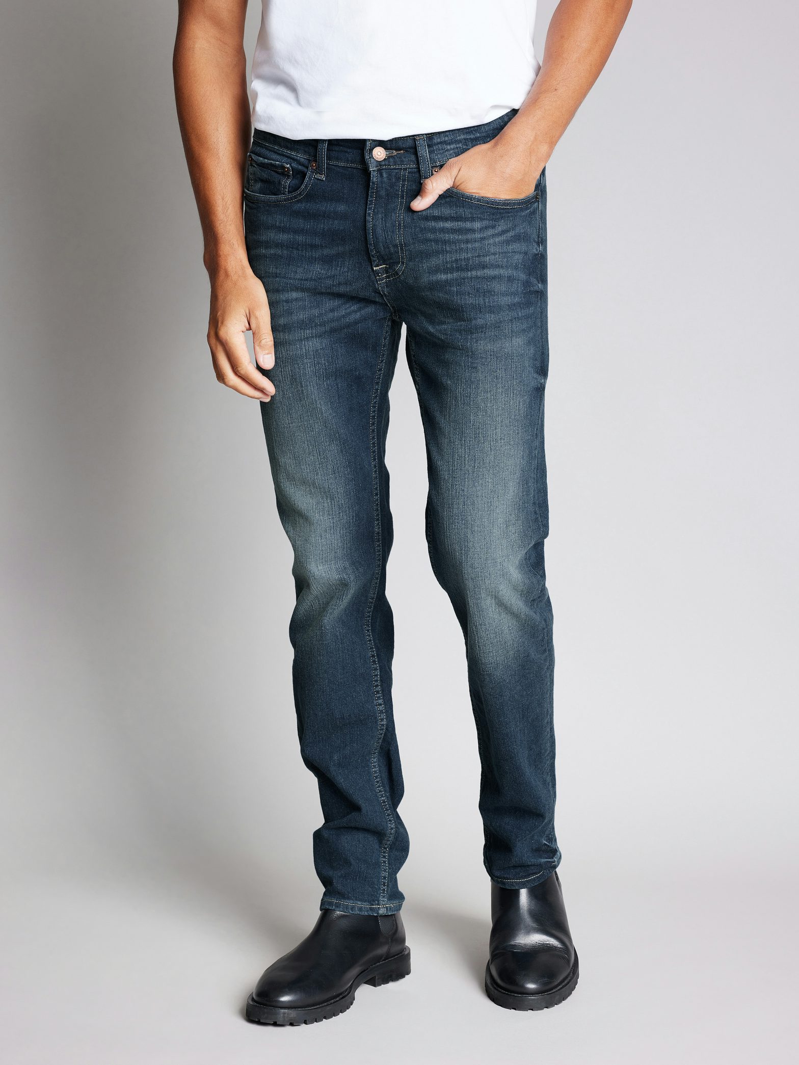 Blue Nevada Regular Jeans | Men | Dressmann